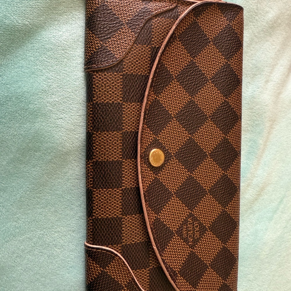 Louis Vuitton Damier Ebene Wallet